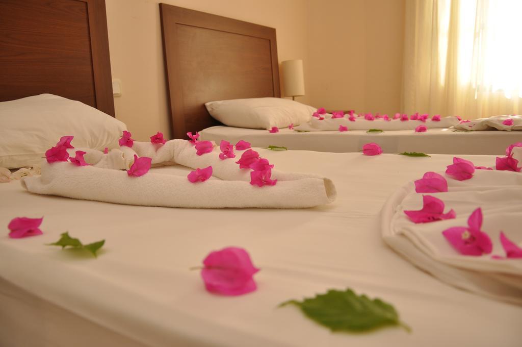 Siesta Beach Apartment Bodrum Esterno foto
