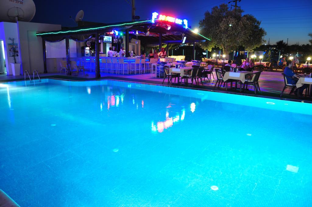 Siesta Beach Apartment Bodrum Esterno foto