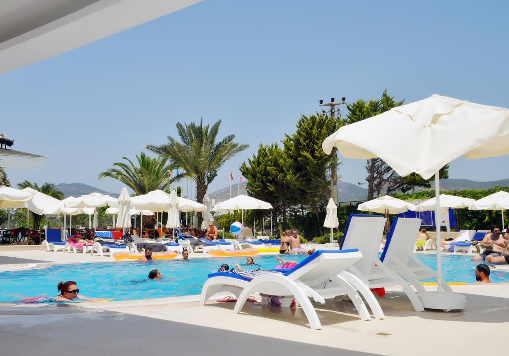 Siesta Beach Apartment Bodrum Esterno foto