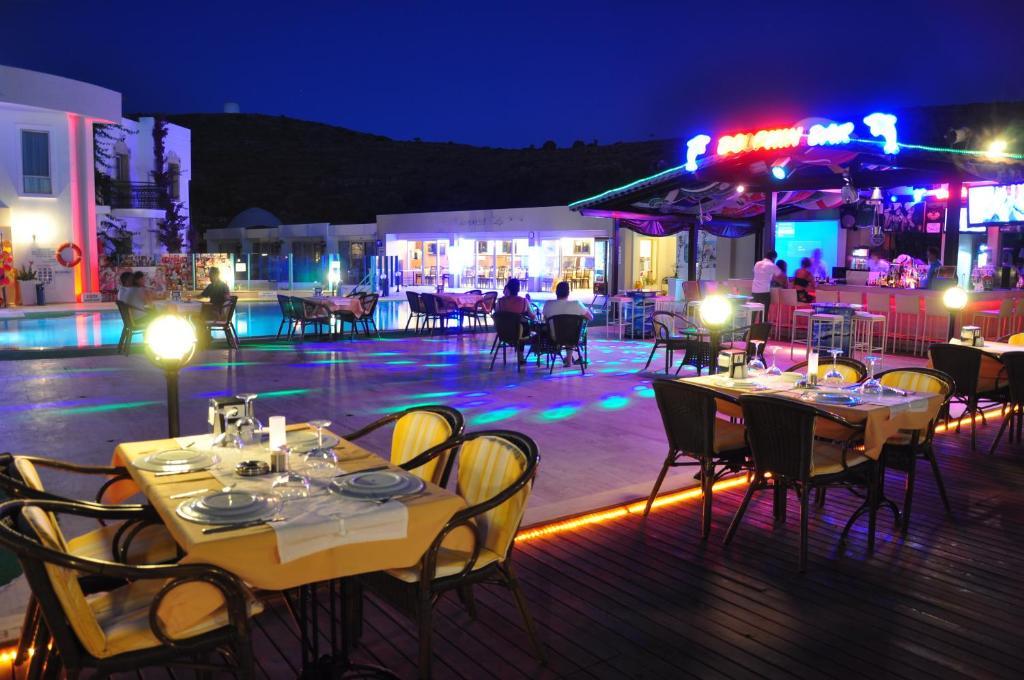 Siesta Beach Apartment Bodrum Esterno foto